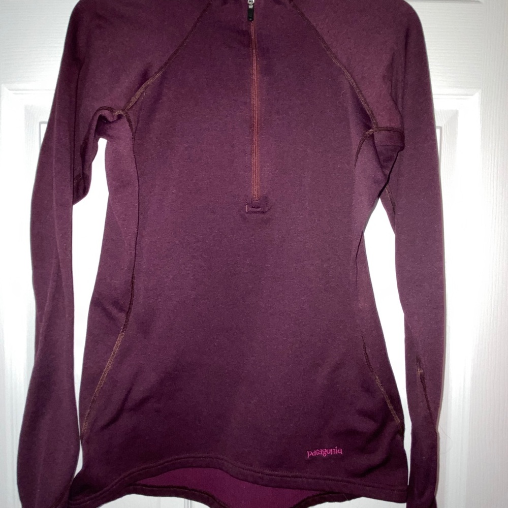 Patagonia Capilene women’s XS maroon/plum 1/4 zip